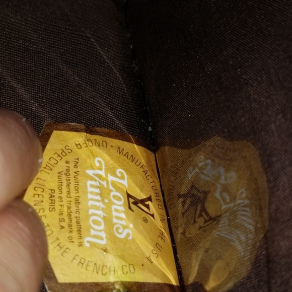 Louis Vuitton travel vanity extra pictures - Picture 7 of 7